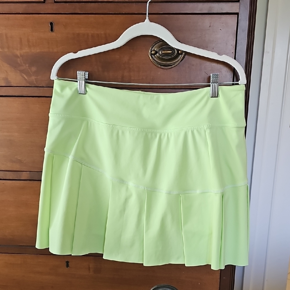 Athleta Green Mini Skater Skorts